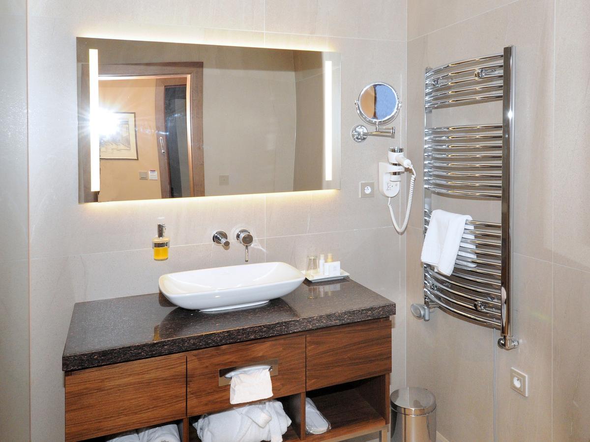 Hotel Kramer Опава Екстер'єр фото